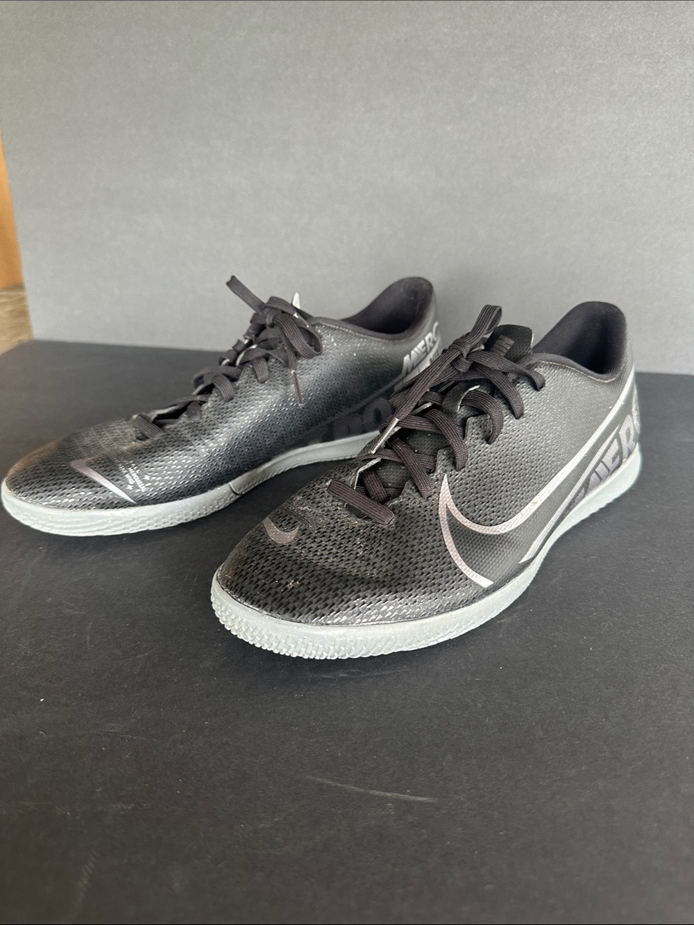 Nike vapor 13 men’s shoes size 9